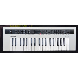 BUY YAMAHA REFACE CS AND GET FREE YAMAHA PSR i400